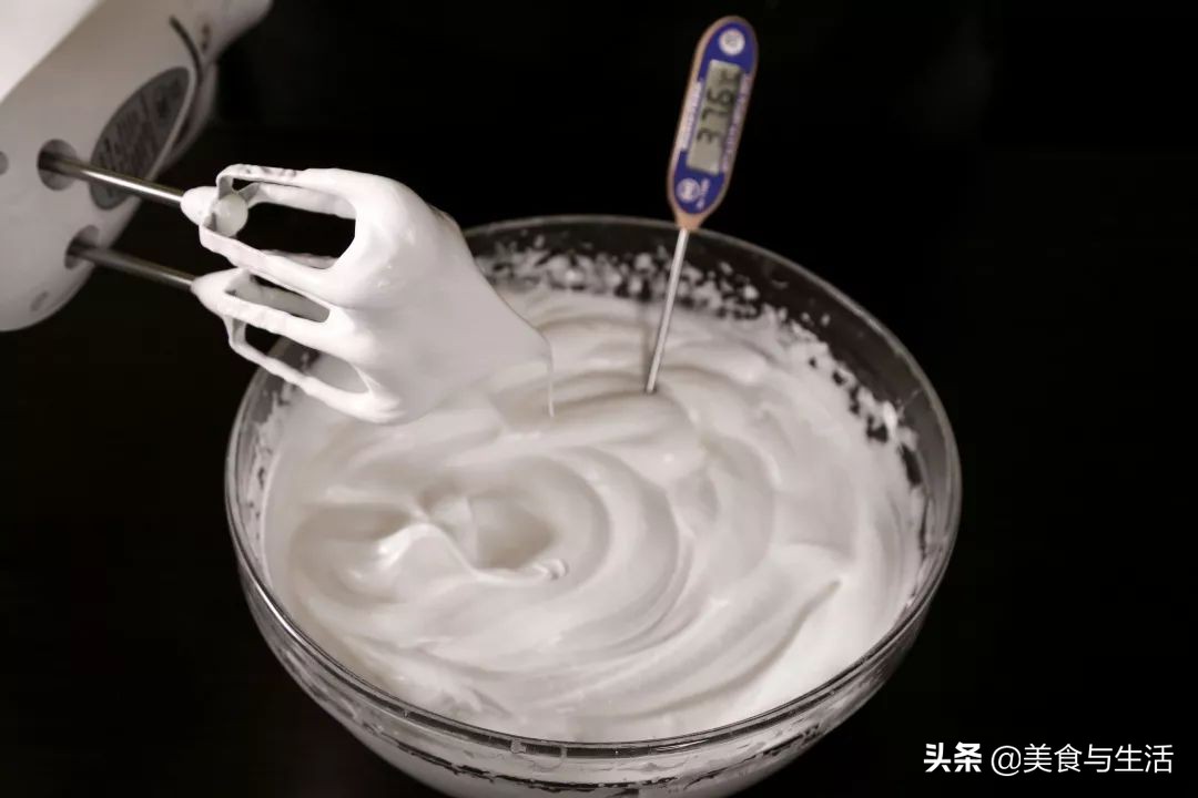 竟然比马卡龙还好吃?日本爆款小点心朗姆葡萄夹心饼干,超全配方