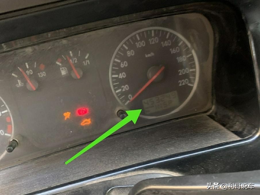 只有开空调就高温是什么原因,打开汽车空调高压一直升