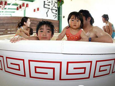 日本网友泡温泉,日本泡温泉混浴