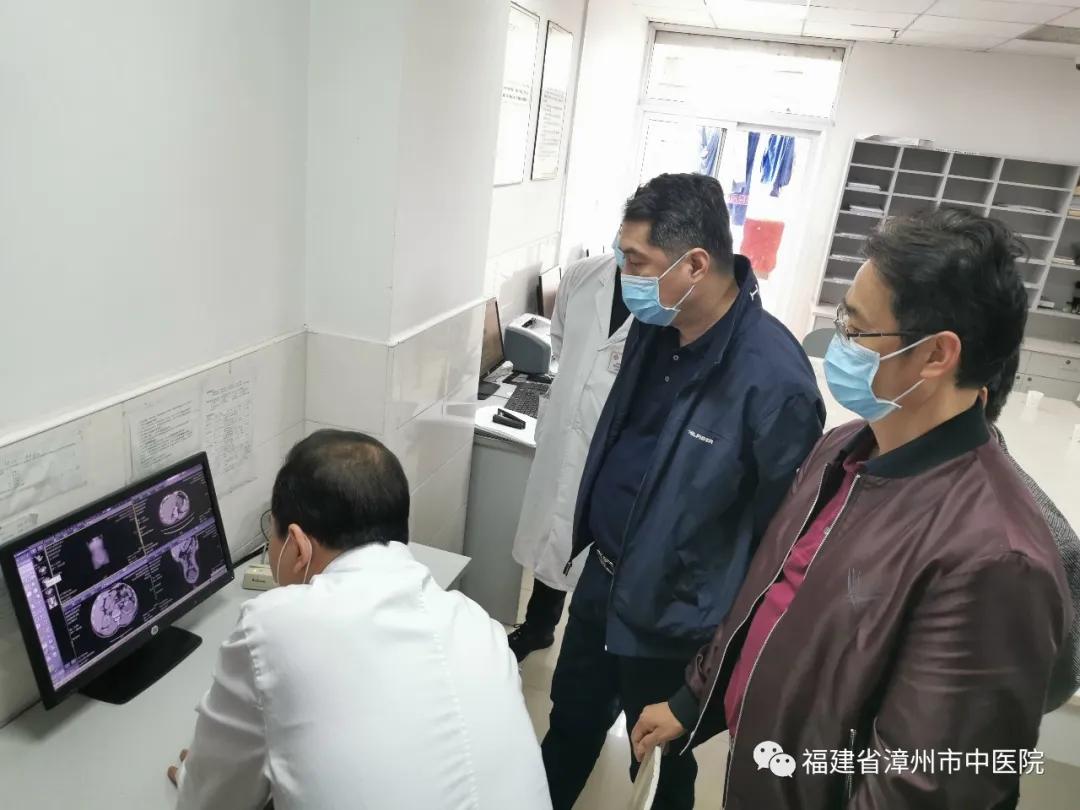 柔性引进高层次人才，助推医院蓬勃发展——漳州市中医院举行柔性引进邢金春泌尿外科专家团队签约仪式