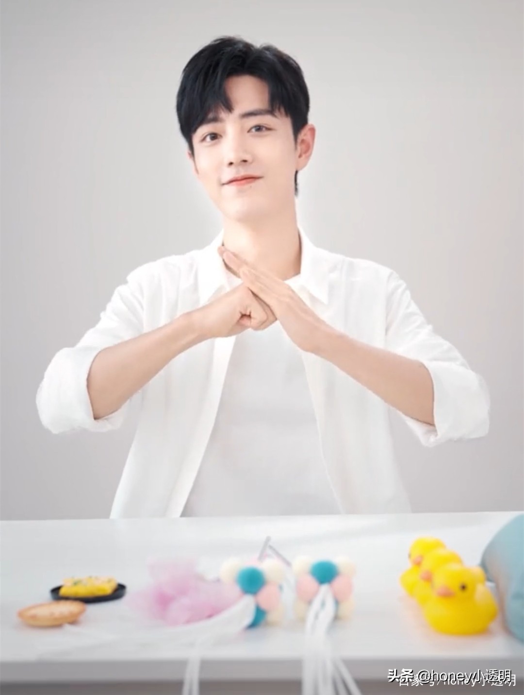 肖战“登”世界第一高楼！品牌斥资跨国直播，网友全程观看被震撼