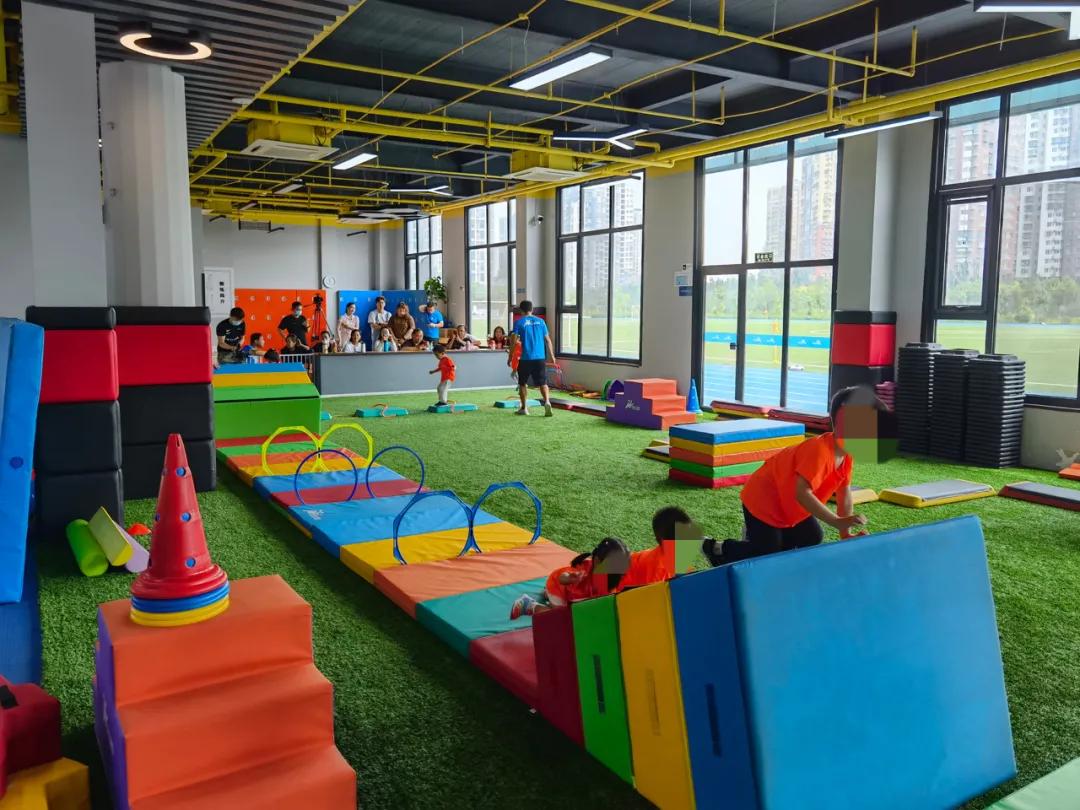 如何找当地的体育培训机构,小型体育培训