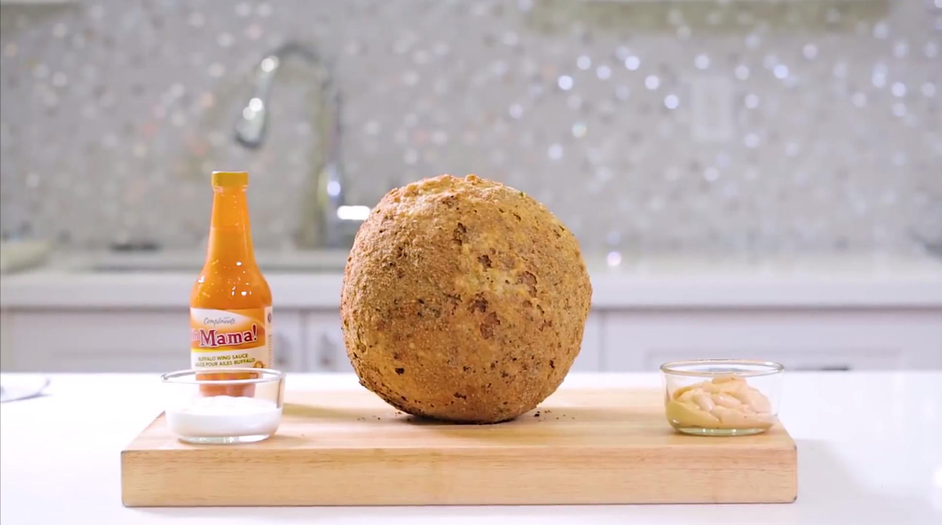 老外作死炸碎蛋,老外作死炸蚂蚁窝