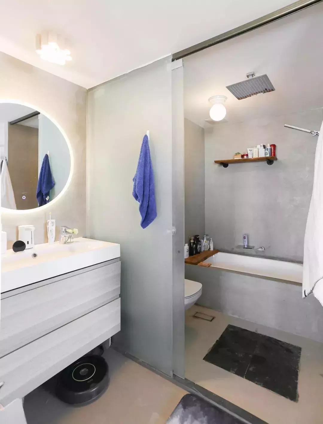 小卫生间别再傻傻做干湿分离了,干湿分离卫生间最小面积