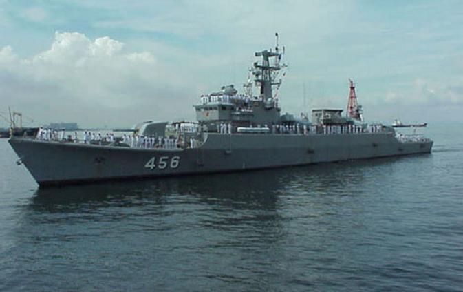 最优秀的水面作战舰艇 (12500吨的大型水面作战舰艇)