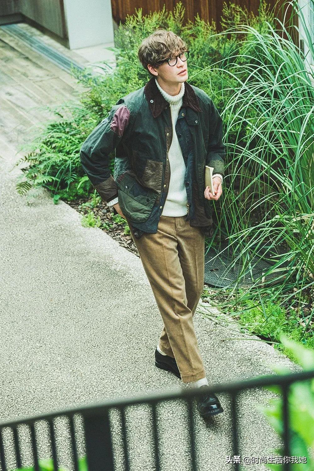 女人穿的外套有气质的质量最好的,女生外套有这几件就够了