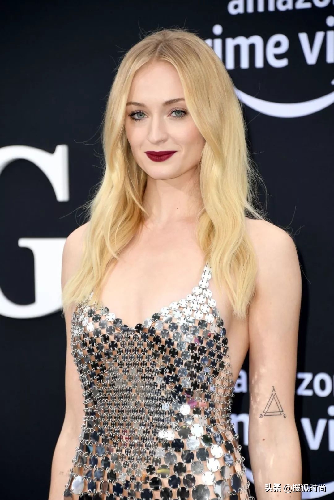 不止林志玲，漫威最美凤凰女早已悄悄嫁为人妻