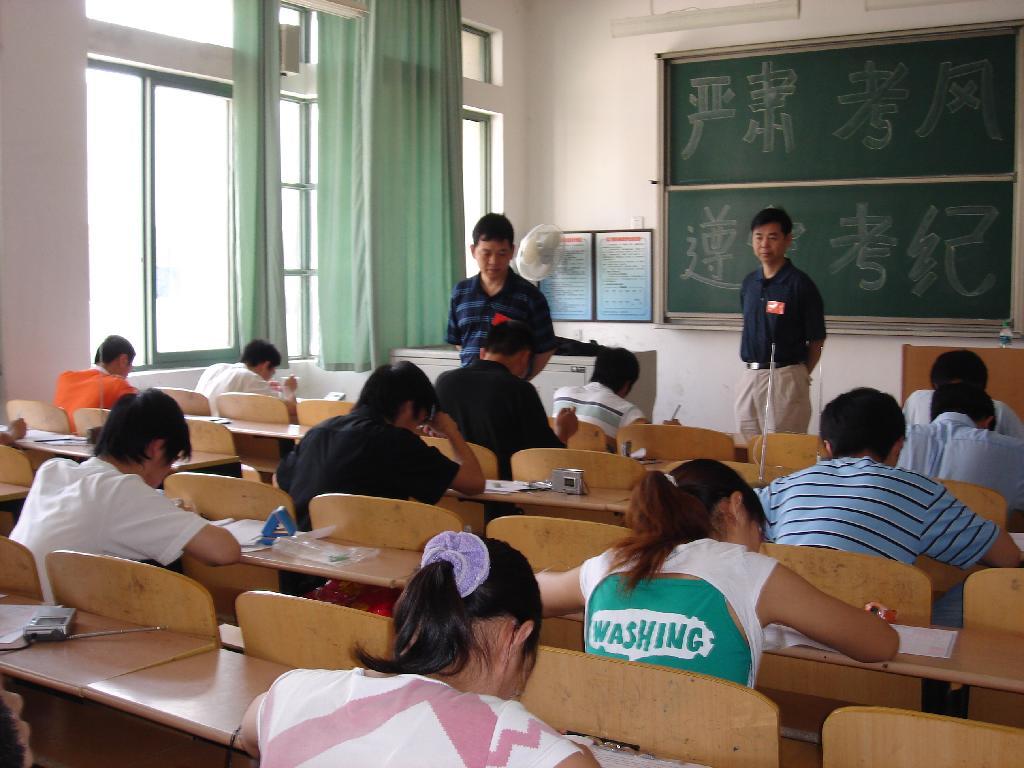 越来越多的学生放弃专升本，专升本真的没用吗？过来人说出答案