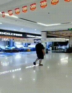 铁砂掌搞笑小视频,搞笑gif妹子你这心机有点深啊