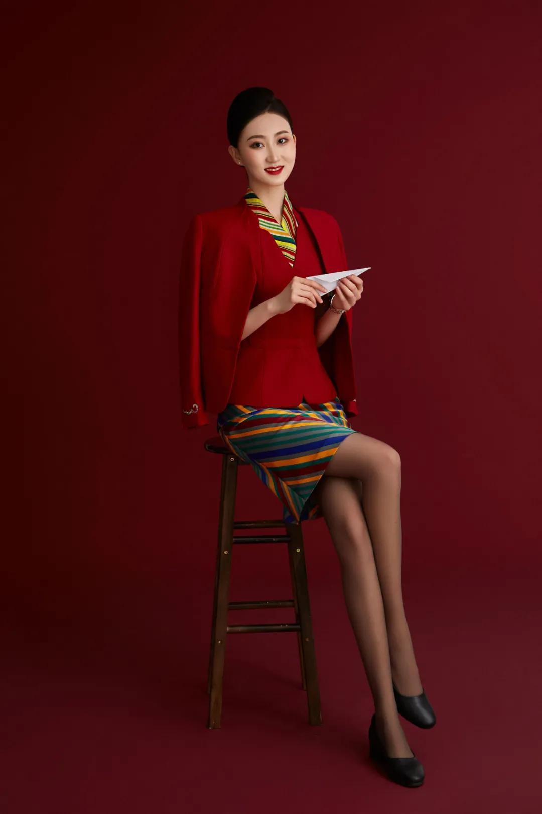 *藏西**航空空姐杨臆霏：圆梦蓝天！源于在天航学会了优雅，许下未来