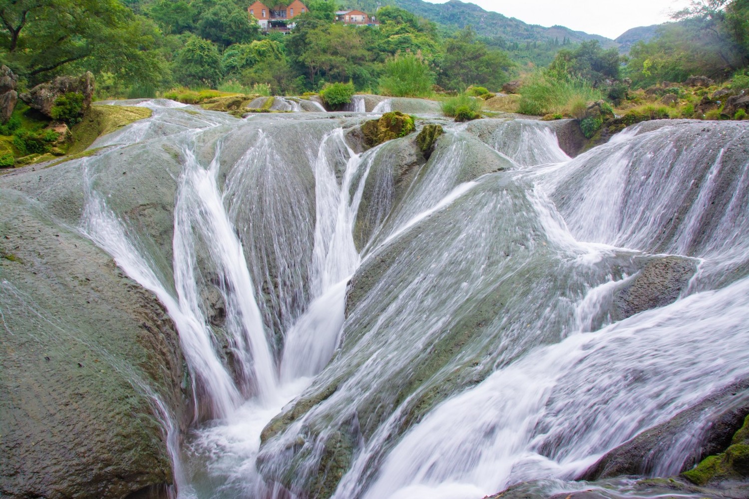 贵州黄果树瀑布旅游攻略必去景点,贵州旅游攻略黄果树瀑布