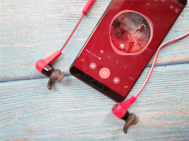 jeet对比qcy,jeet和铁三角哪个好