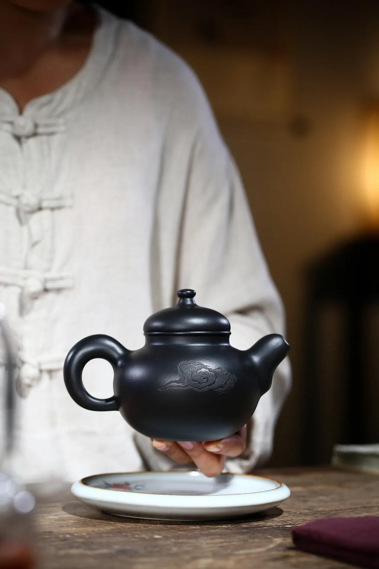 姚玲香紫砂壶和谁雕刻,姚玲香紫砂壶