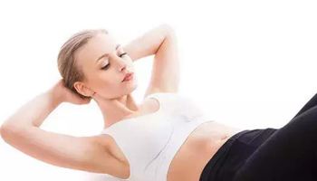 生娃后肚子松垮很难看,生娃后肚子大又硬的原因