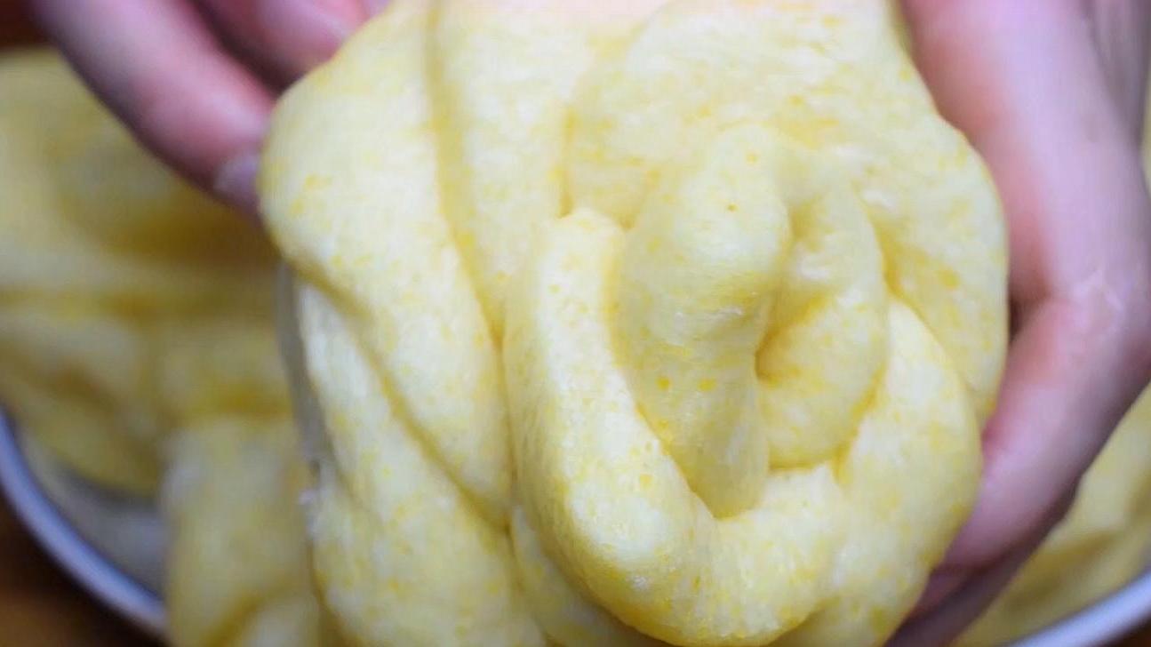 玉米面这么做实在是太好吃了,玉米面最好吃的5种做法蓬松