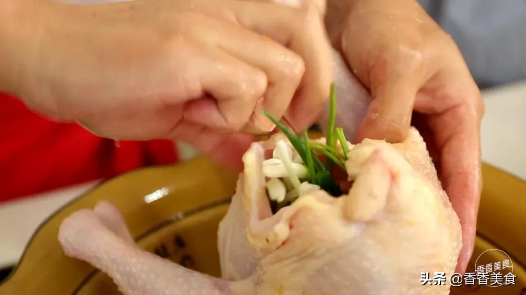 不炒不炸蒸着吃的做法,脆皮鸡怎么做才不腻