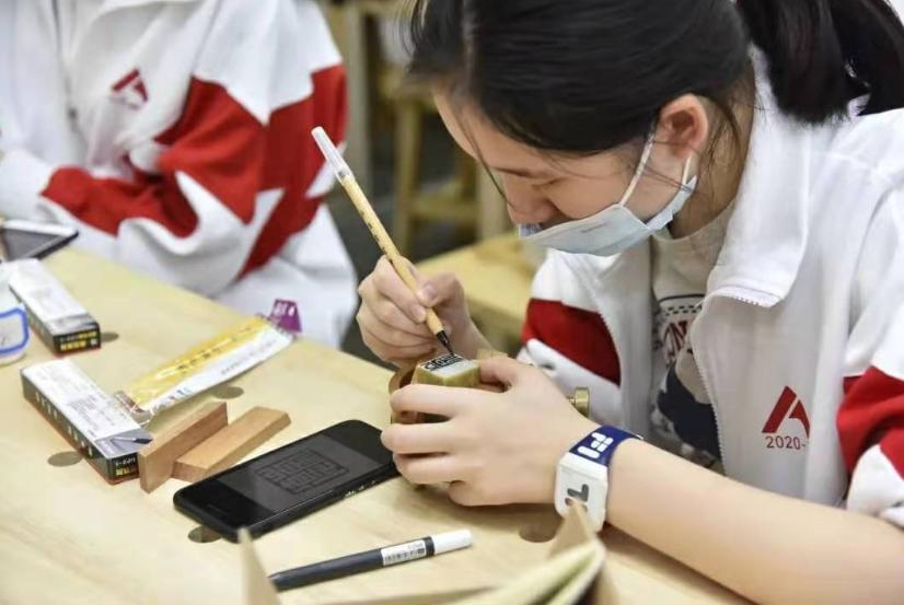 北京升学率最好的民办高中排名,全国三大王牌高中