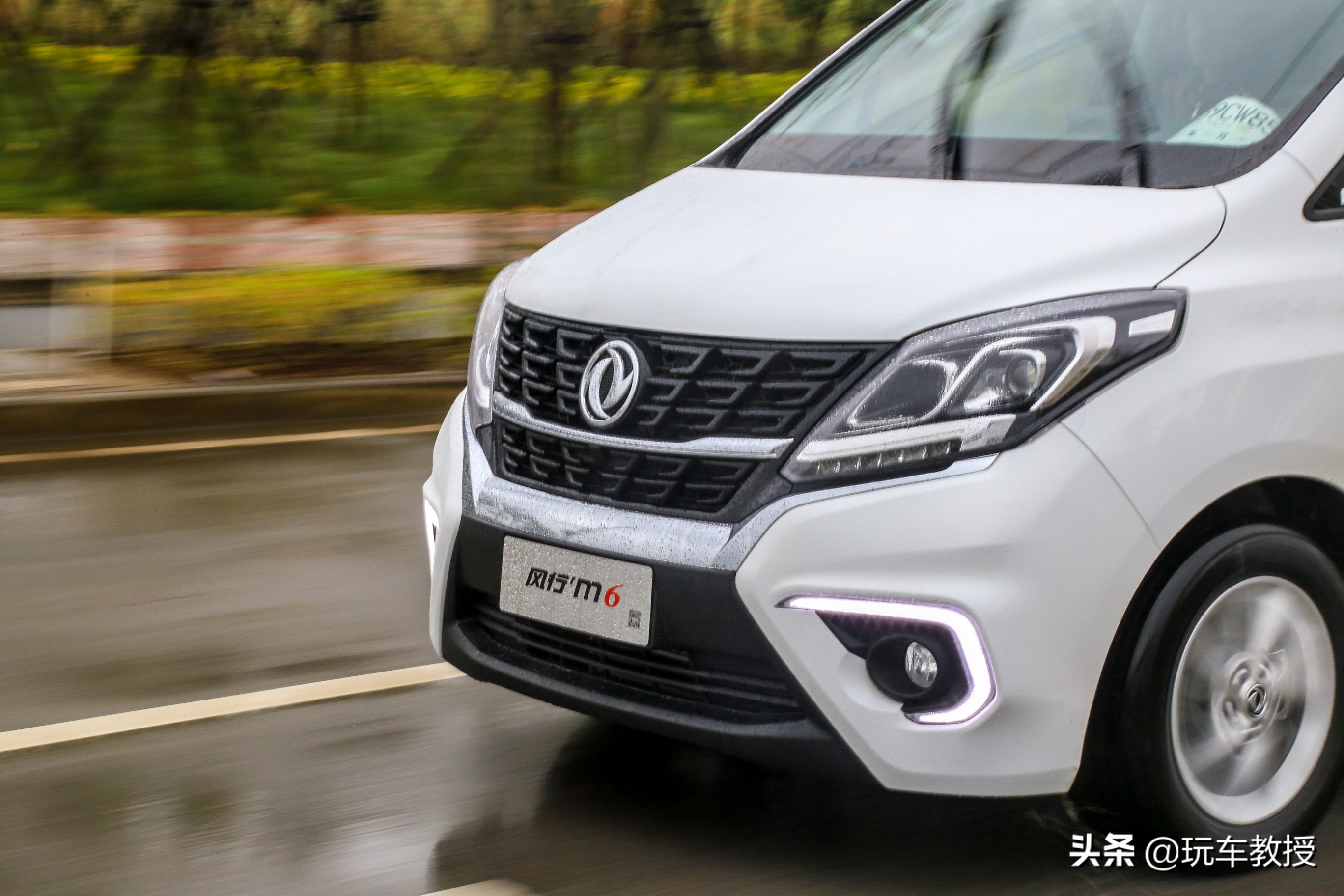 空间大十万左右车耐用,万元起这几款亲民小车轻松开回家