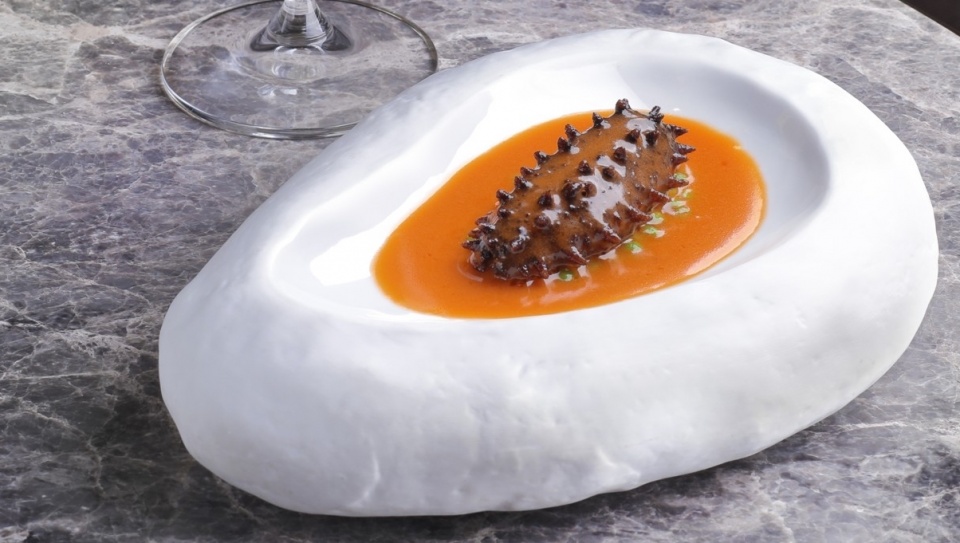 春节海参的简单最佳吃法,冬季吃海参听听专家怎么说