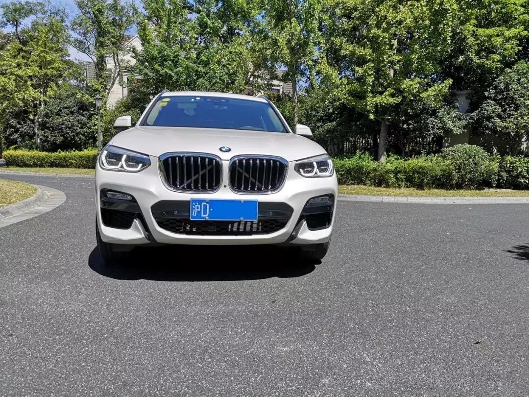 倒车影像不清晰，音响一般...宝马真的有这些槽点吗？|9月长测