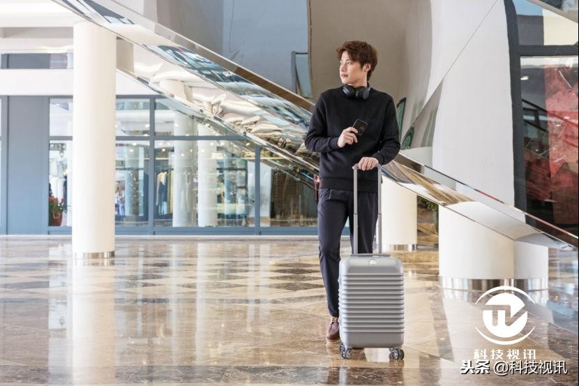 delsey行李箱巴黎哪个店有卖,delsey行李箱平底轮子