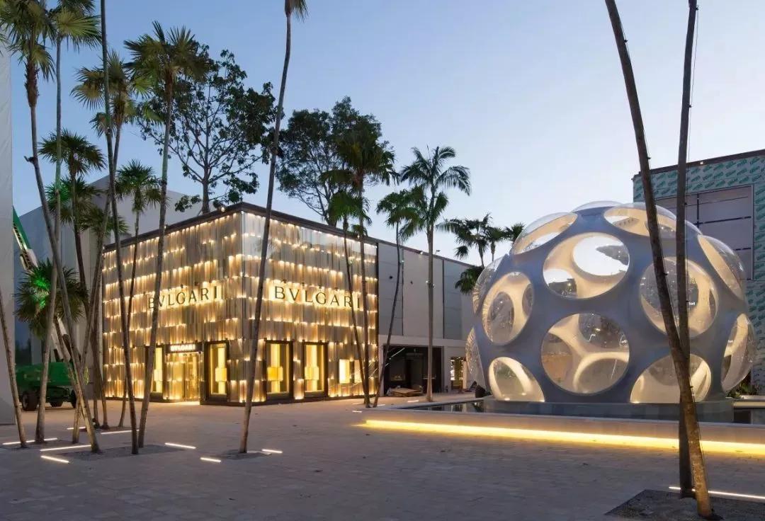 2017年迈阿密艺术博览会作品展示,2019年迈阿密魅力秀