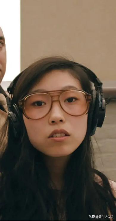 *化丑**中国人的西式审美流行一百多年了，是时候结束了