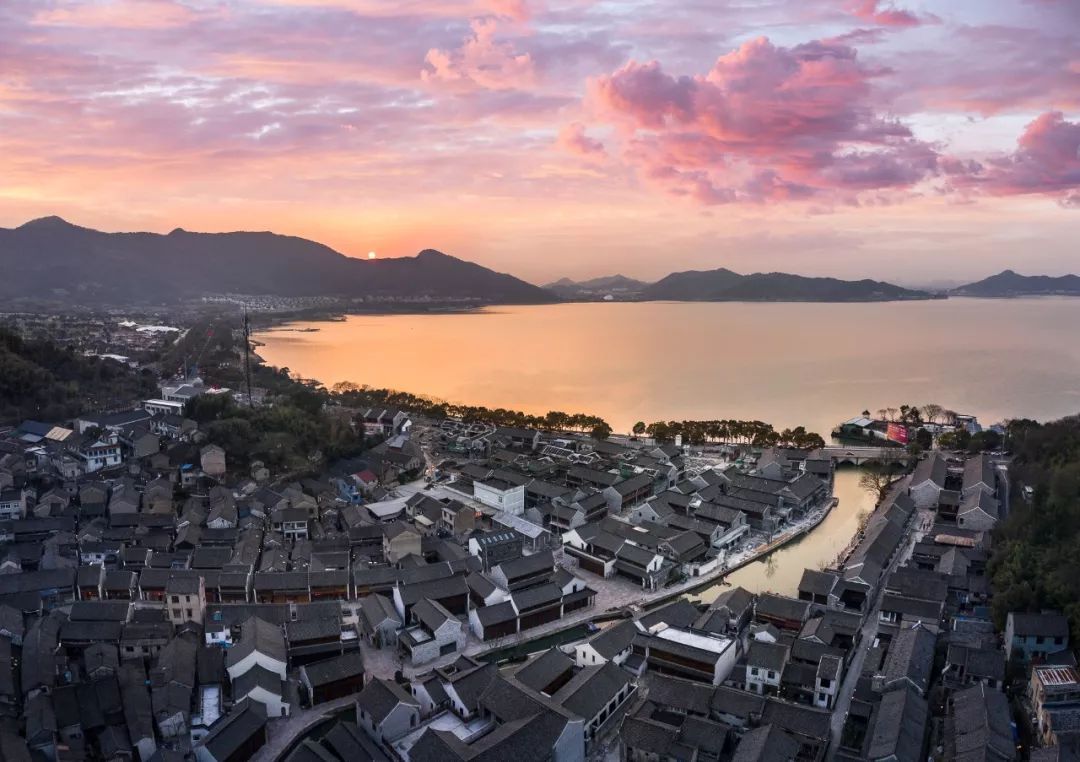 宁波东钱湖网红老街,宁波人的后花园东钱湖