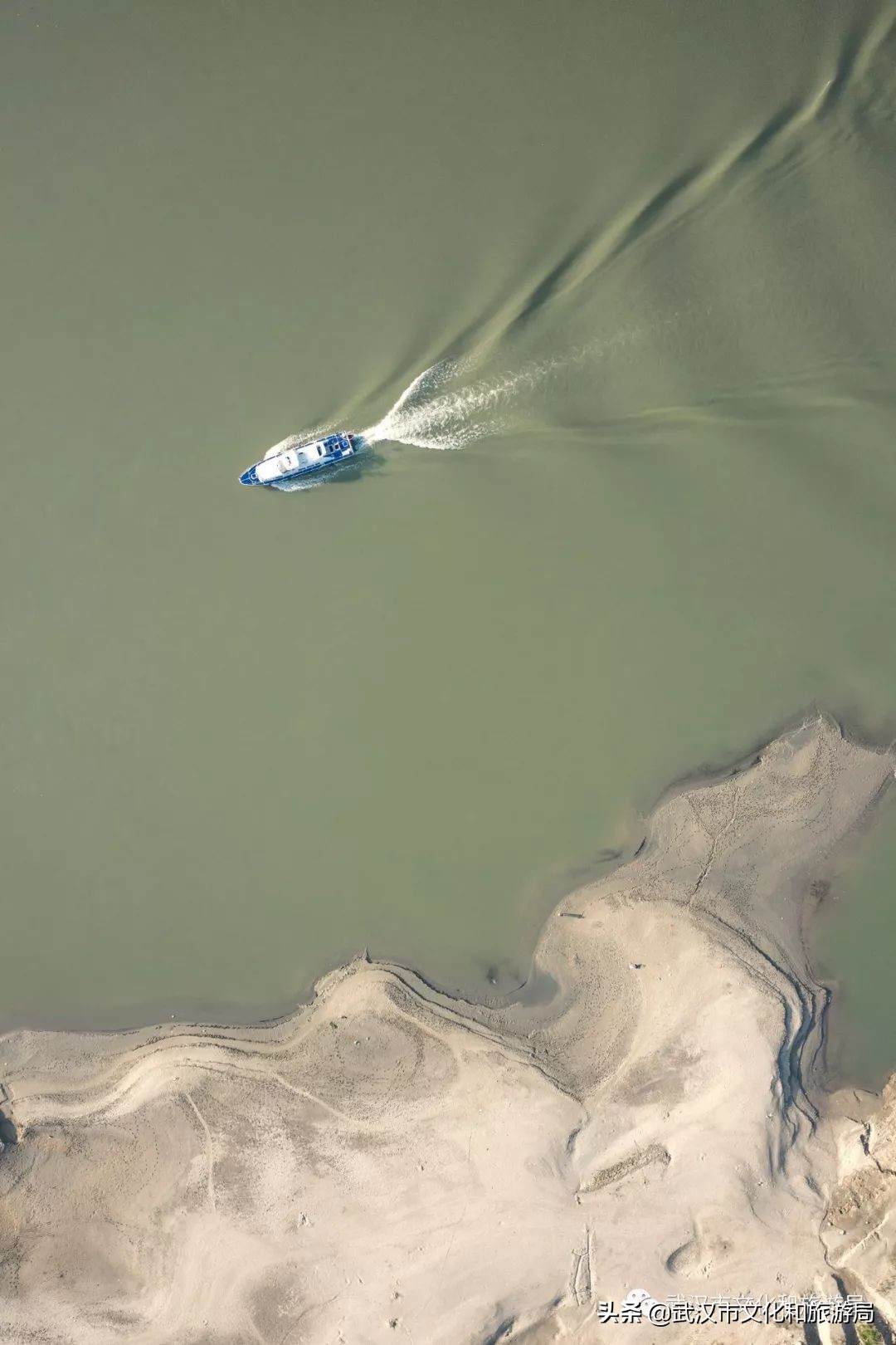 武汉长江二桥江滩公园,武汉杨泗港长江大桥篮球公园