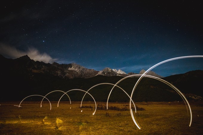 消失的地平线上的“香巴拉”和“女儿国”（二）