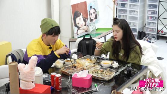 真姐妹还是假情谊？看林允在《我家那闺女》和朋友的相处就知道了