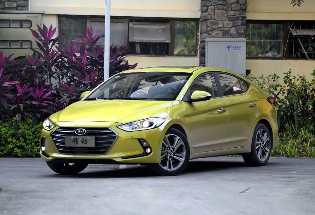 新款伊兰特没有老款的好看,老款捷达和老款伊兰特哪个油耗低