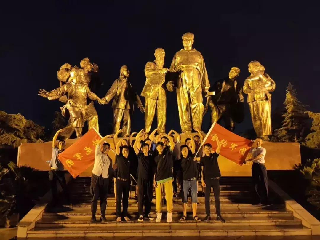 开业当天狂揽200多单,斑马仓湘潭运营中心成功秘籍大公开