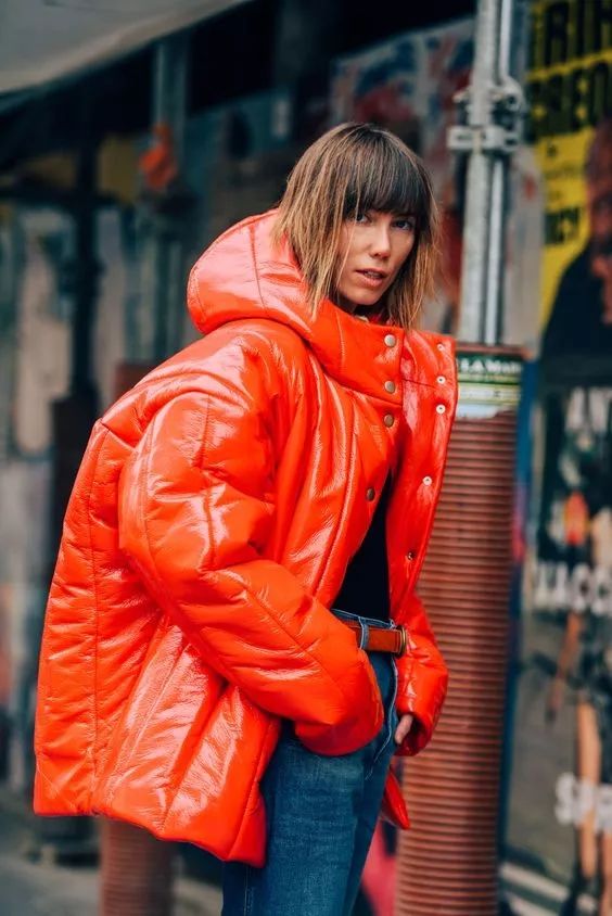 羽绒服太肥大太臃肿了怎么办,羽绒服穿肥点好还是瘦点好看