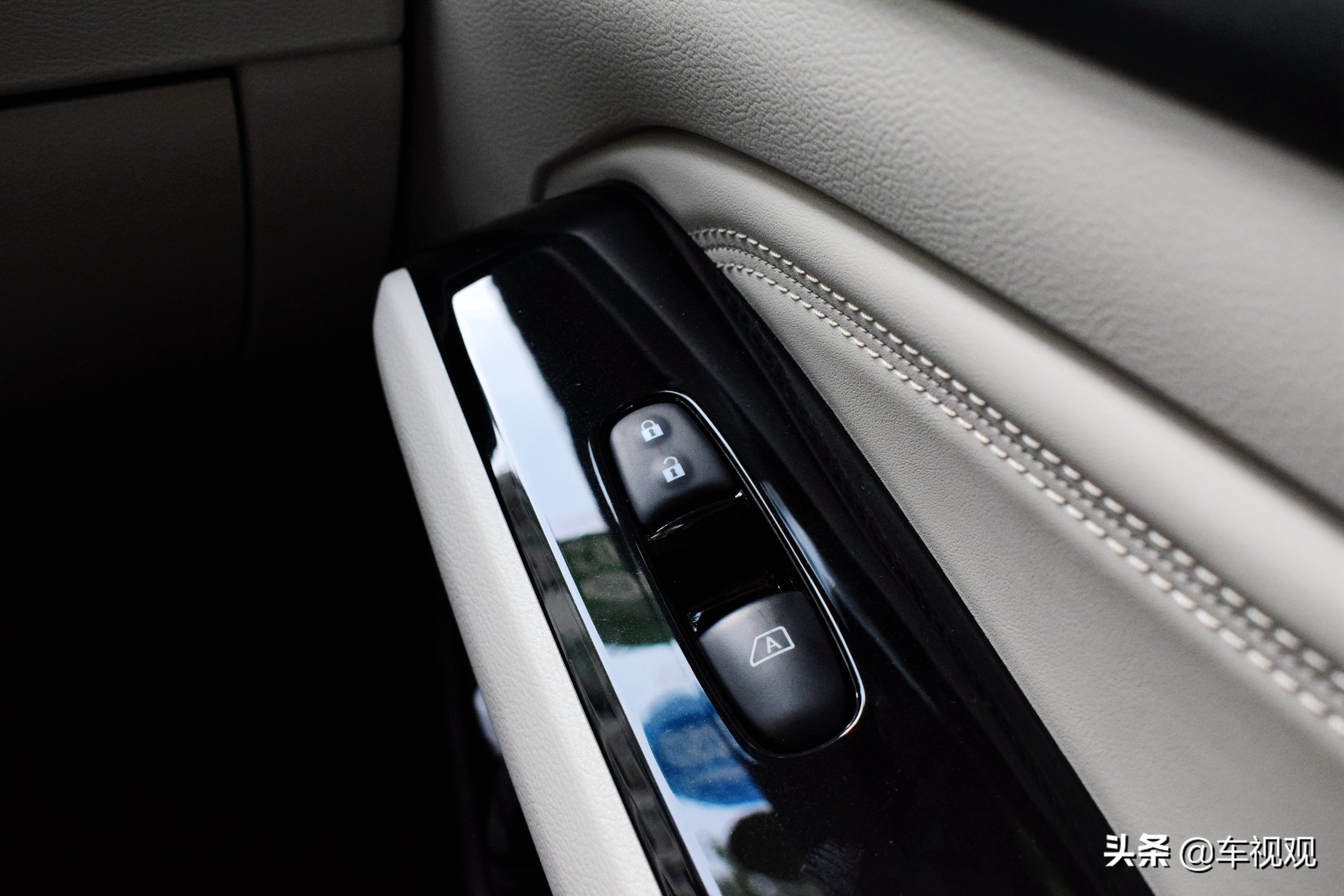 2021款天籁中保研碰撞测试,天籁碰撞测试中保研第一名