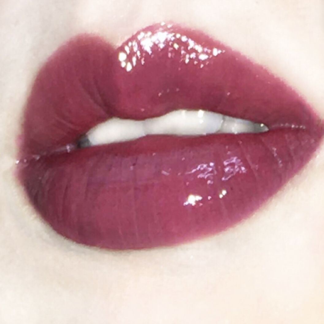 18块的口红让我发光，好好看喏，买它