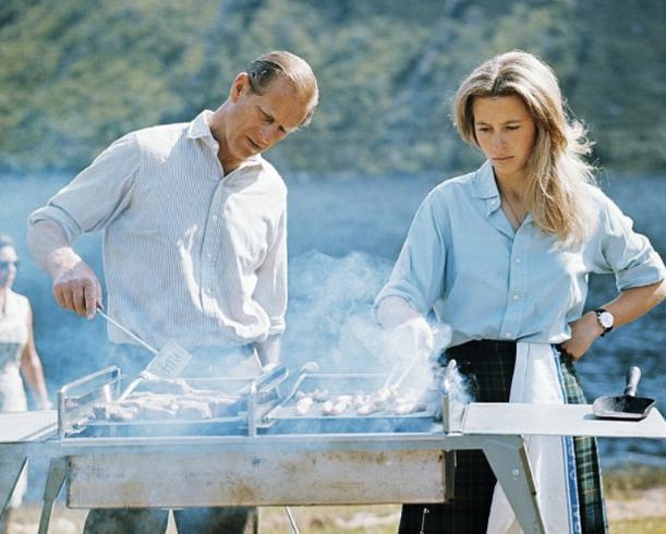 安妮公主刁难戴安娜,安妮公主被骂