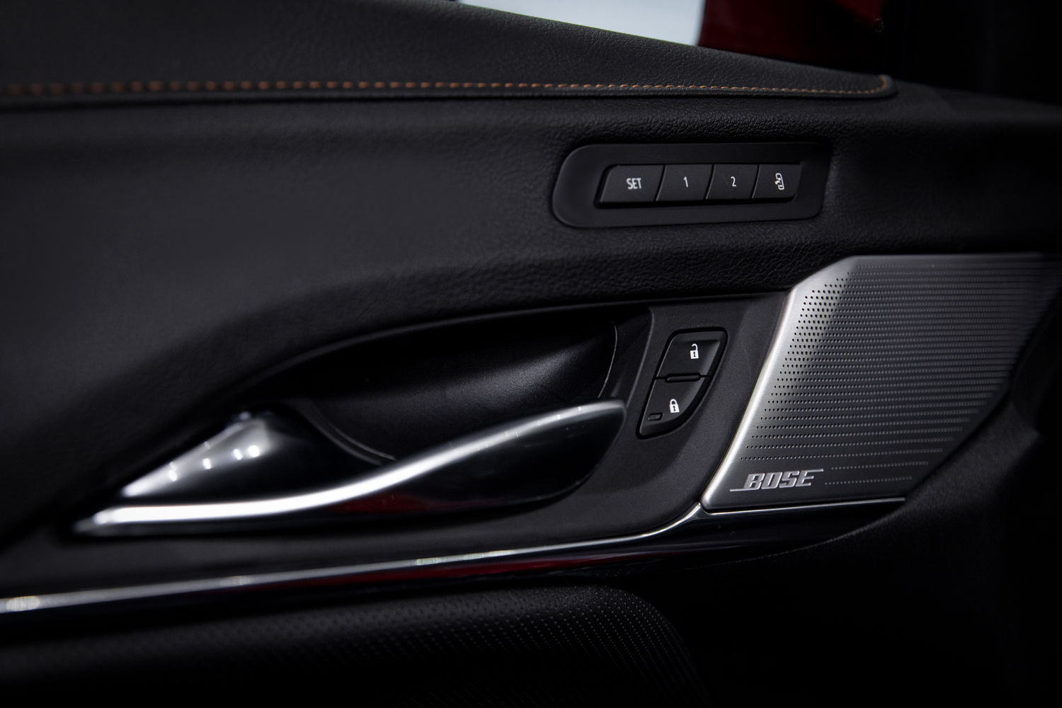 凯迪拉克ct42021风尚二手,凯迪拉克CT4原神限量版上市