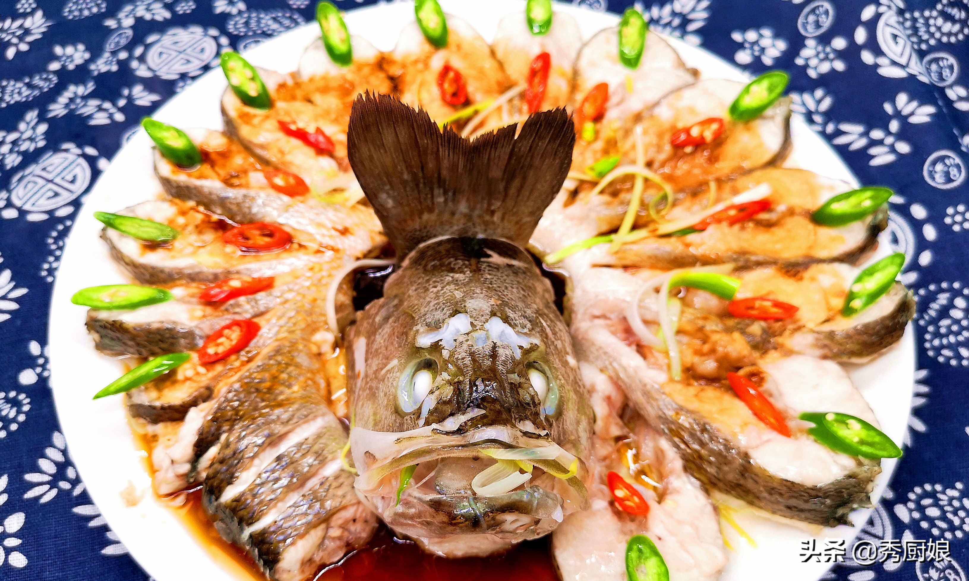 做清蒸鱼的配料与做法,做清蒸鱼怎么去腥