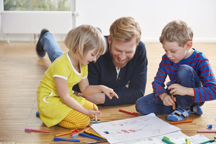 木地板用什么拖的亮洁如新,汽车木地板怎么保持光亮如新