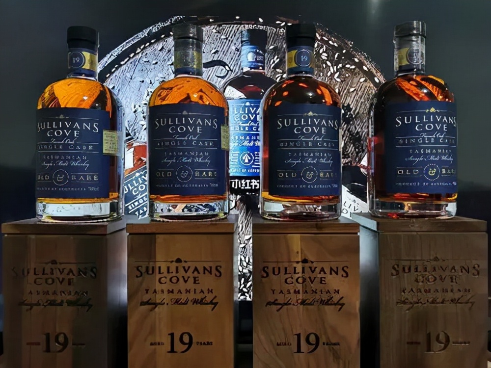 云顶单一麦芽威士忌12年58.5度,里爵18单一麦芽苏格兰威士忌46度