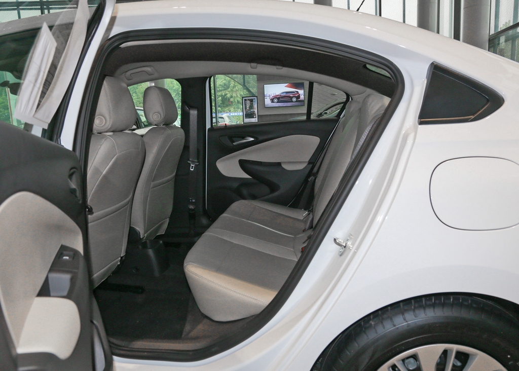 6万元凯越自动挡,6万元自动挡高配