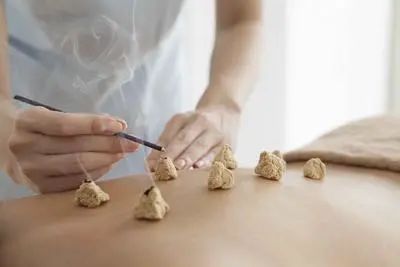 艾灸胃食管反流艾灸哪个穴位,艾灸配穴是几个穴位同时艾灸吗