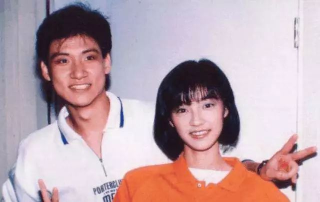 香港明星颁奖典礼梅艳芳蓝洁瑛,梅艳芳与蓝洁瑛谁的影响力大