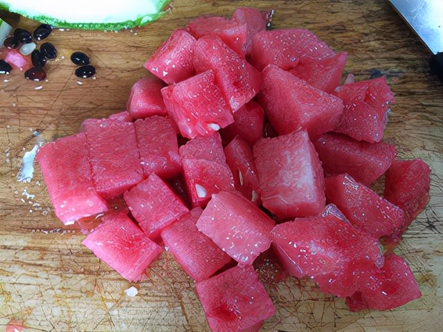 芒果西瓜双色果汁的做法