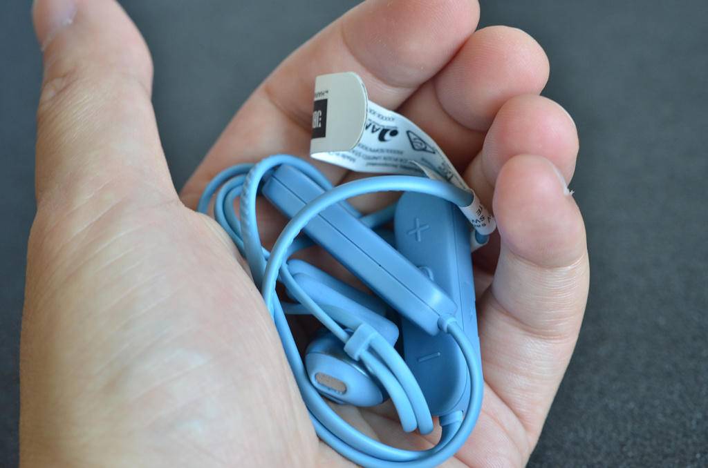 jbl官方正品蓝牙耳机,jbltune215bt耳机测评视频