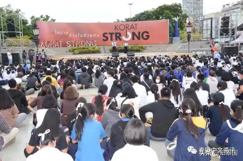 泰国*威示**者为了“毁灭独裁”,竟开始用上巫术了……