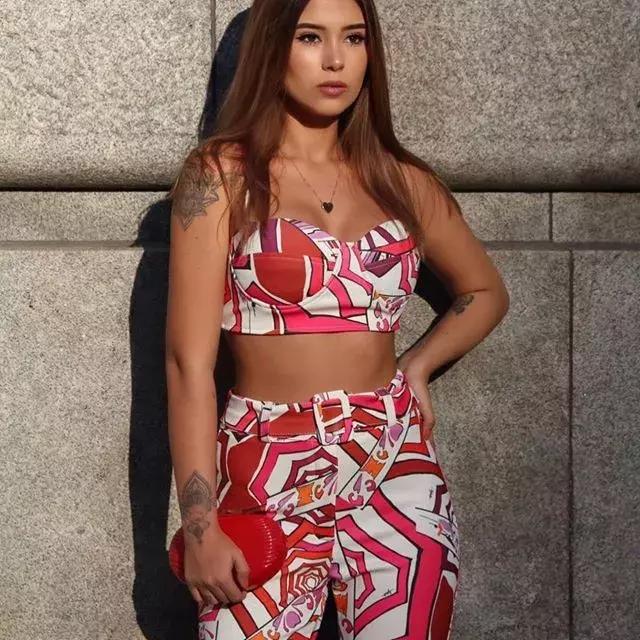 百花模特,巴西足球名模写真