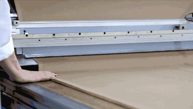 中长款羊毛大衣100%羊毛双面的,一件羊毛大衣需要多少布料