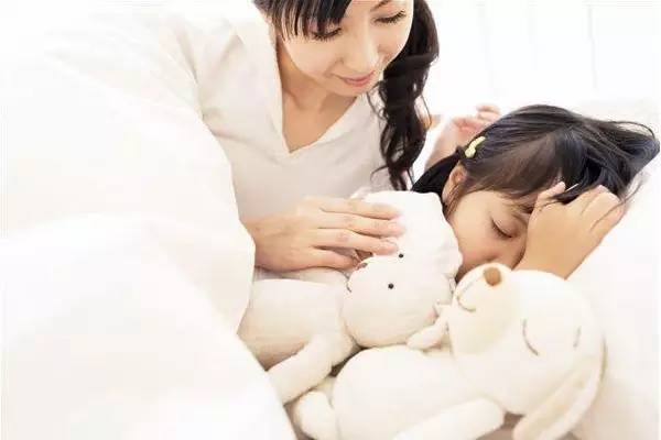 孩子早上不爱吃早饭怎么教育,孩子早饭不能忽视